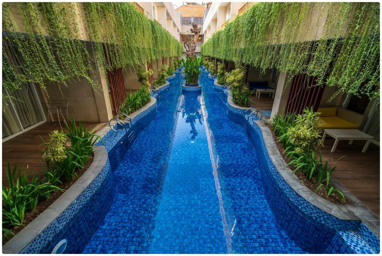 D'Nusa Beach Club And Resort Lembongan Exterior foto